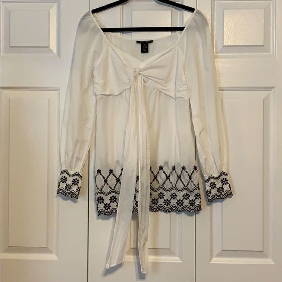 Karen Kane blouse - Picture 1 of 6